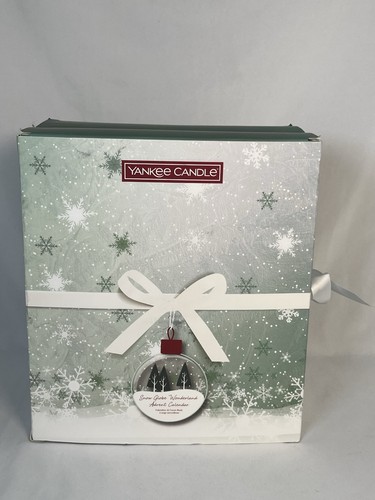 Yankee candle snow globe - yankee,